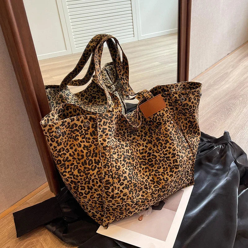 LEOPARD TOTE BAG