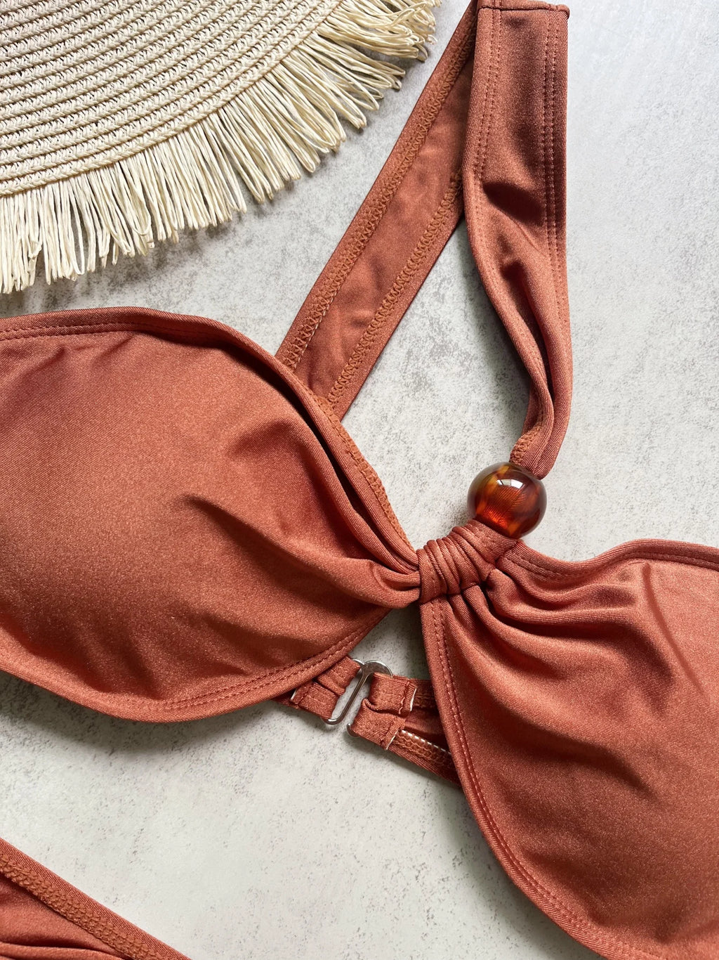 CHELA BIKINI