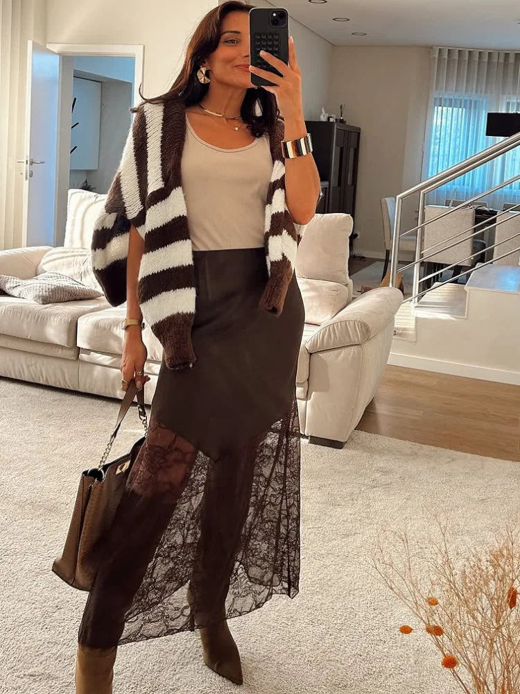 LACELY SKIRT