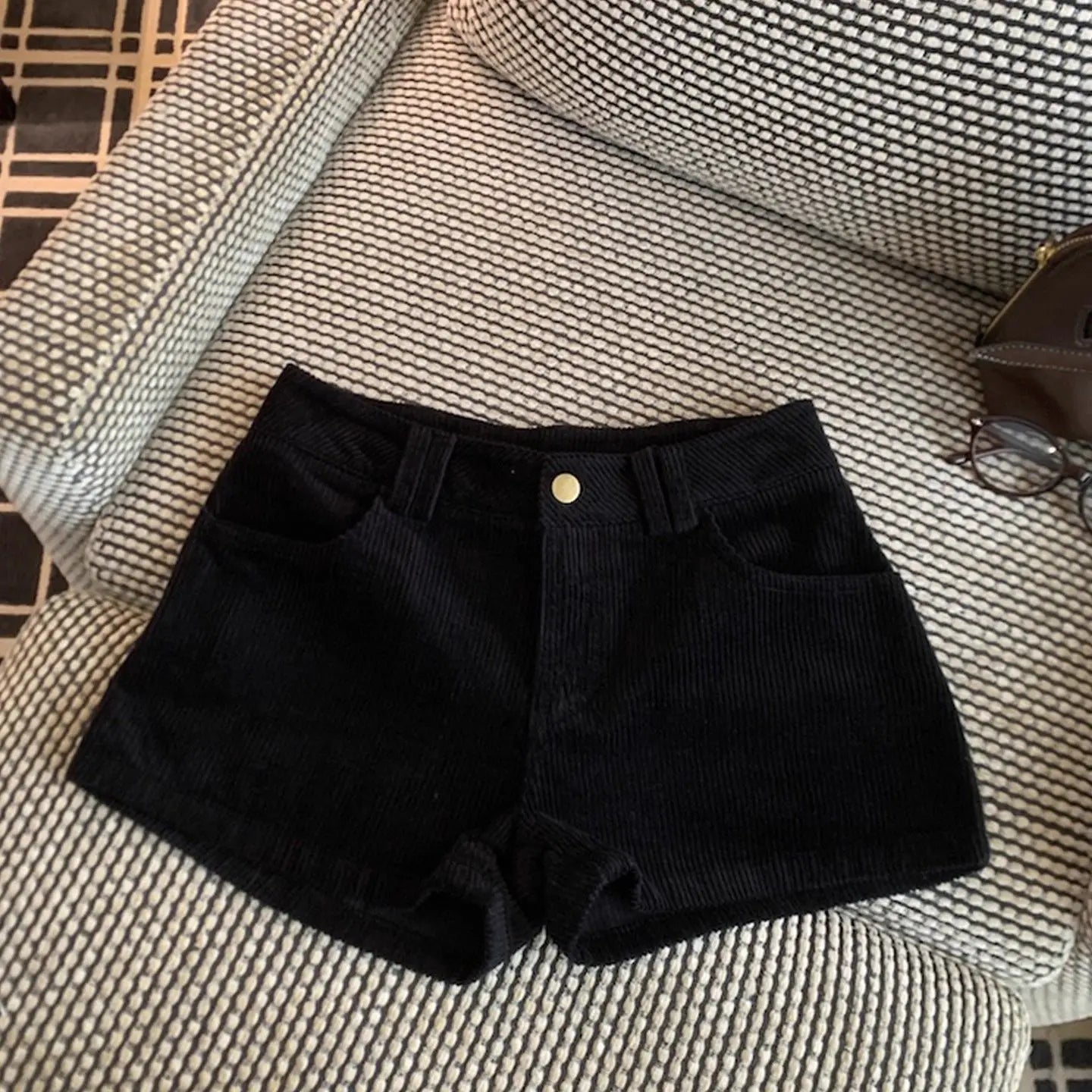 KHAKI SHORT