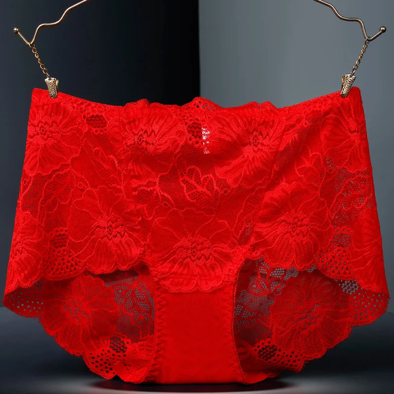 HOT PANTIES
