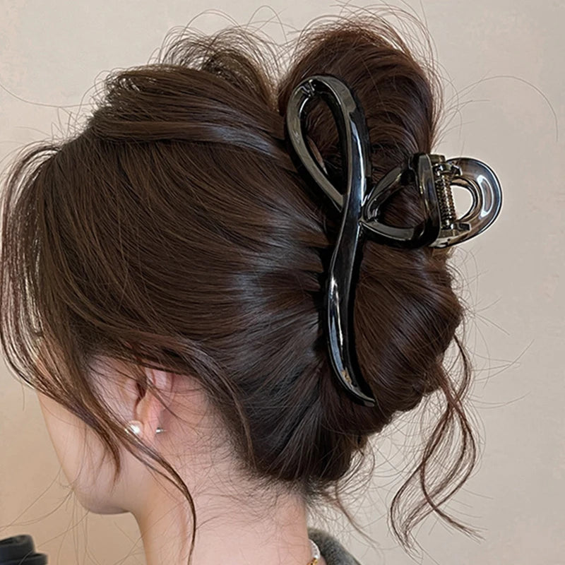 SHINY HAIR CLIP