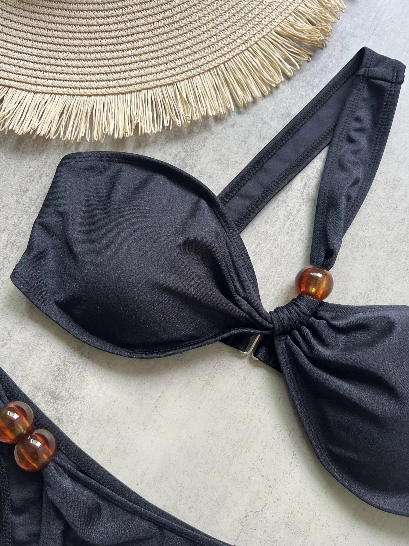 CHELA BIKINI