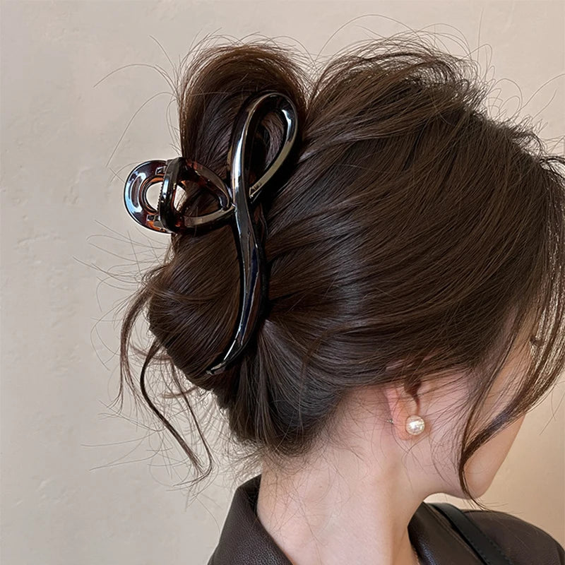 SHINY HAIR CLIP