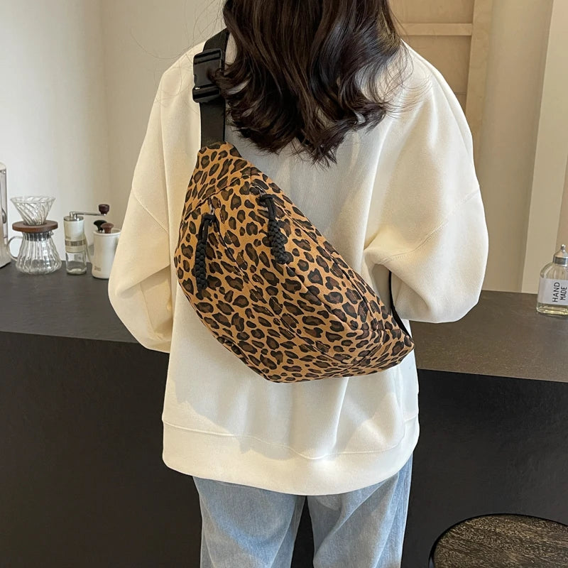 LEOPARD CROOSSBODY BAG