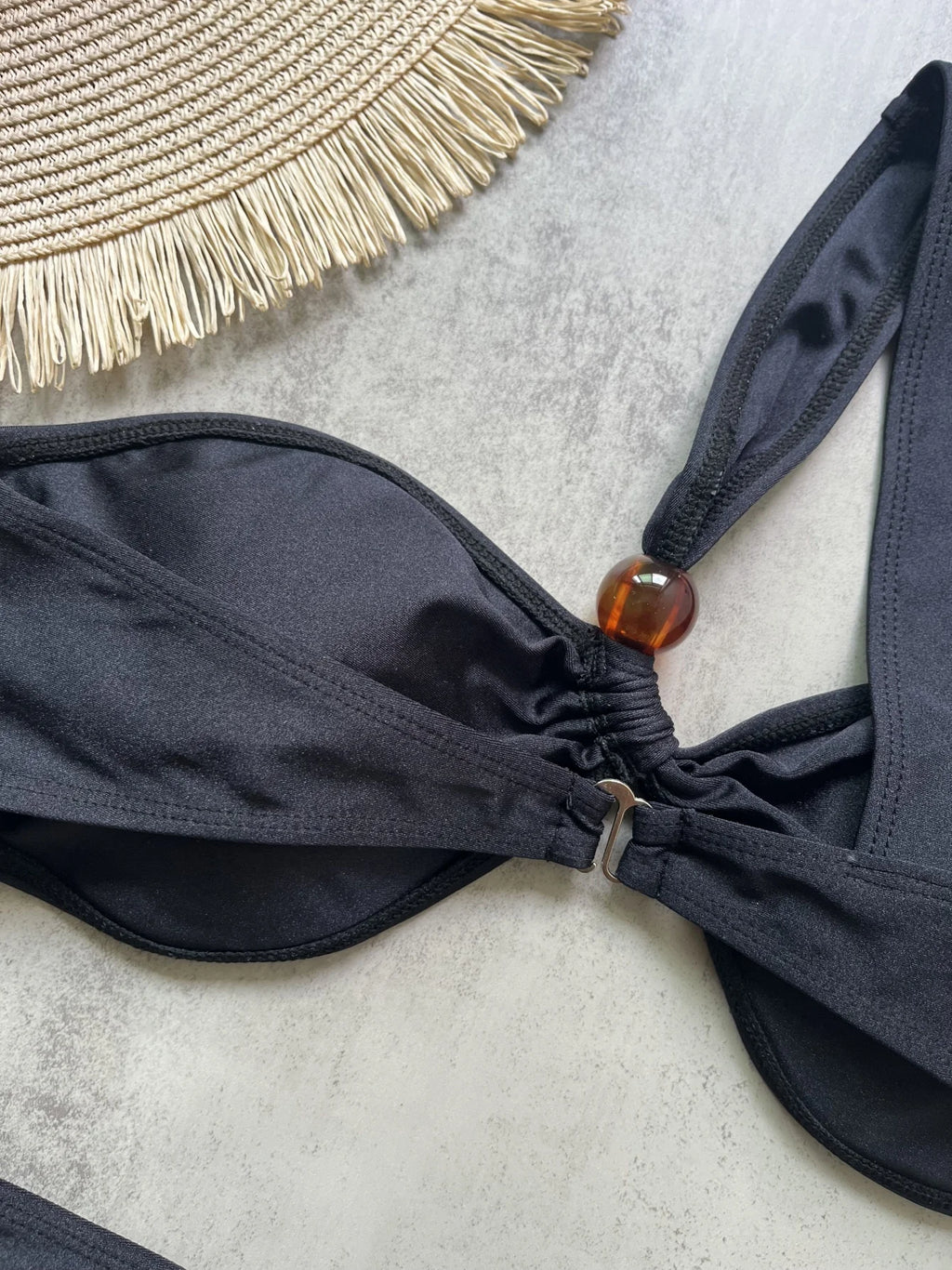 CHELA BIKINI