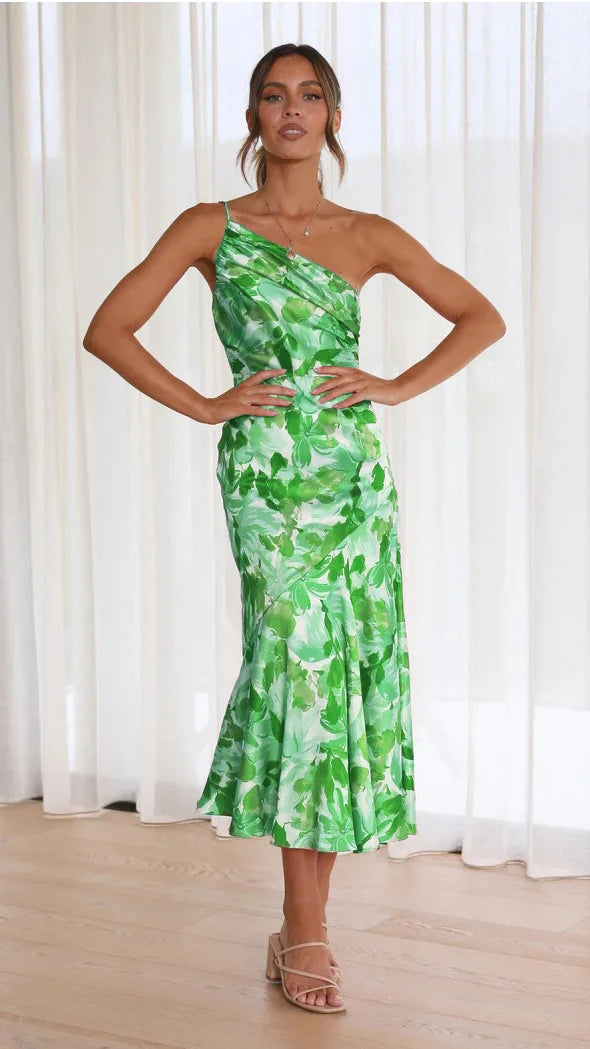ELEGANT DRESS