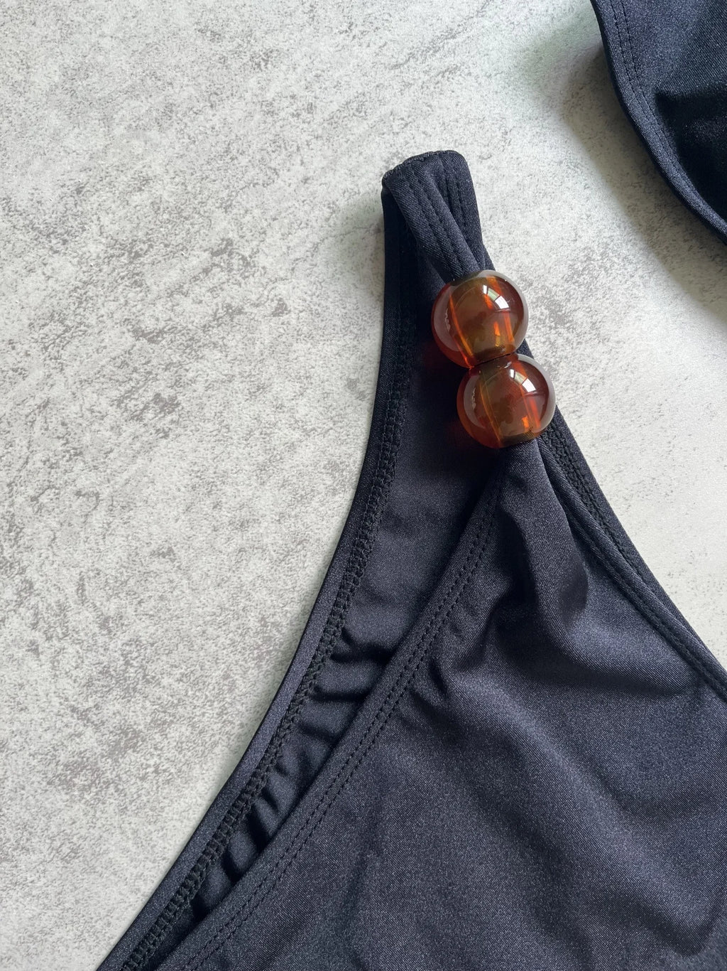 CHELA BIKINI