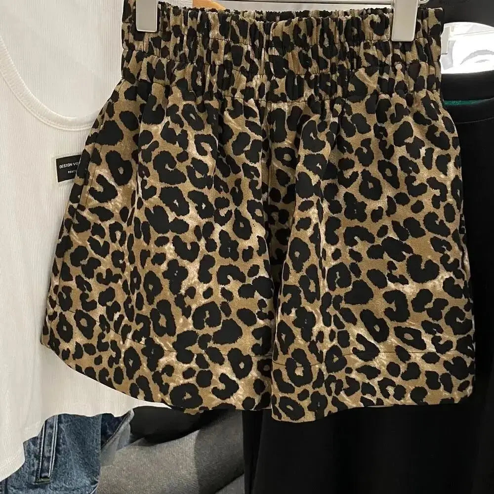 LEOW SHORT