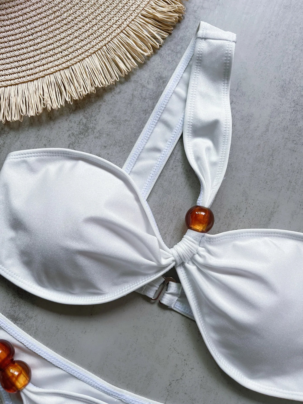 CHELA BIKINI
