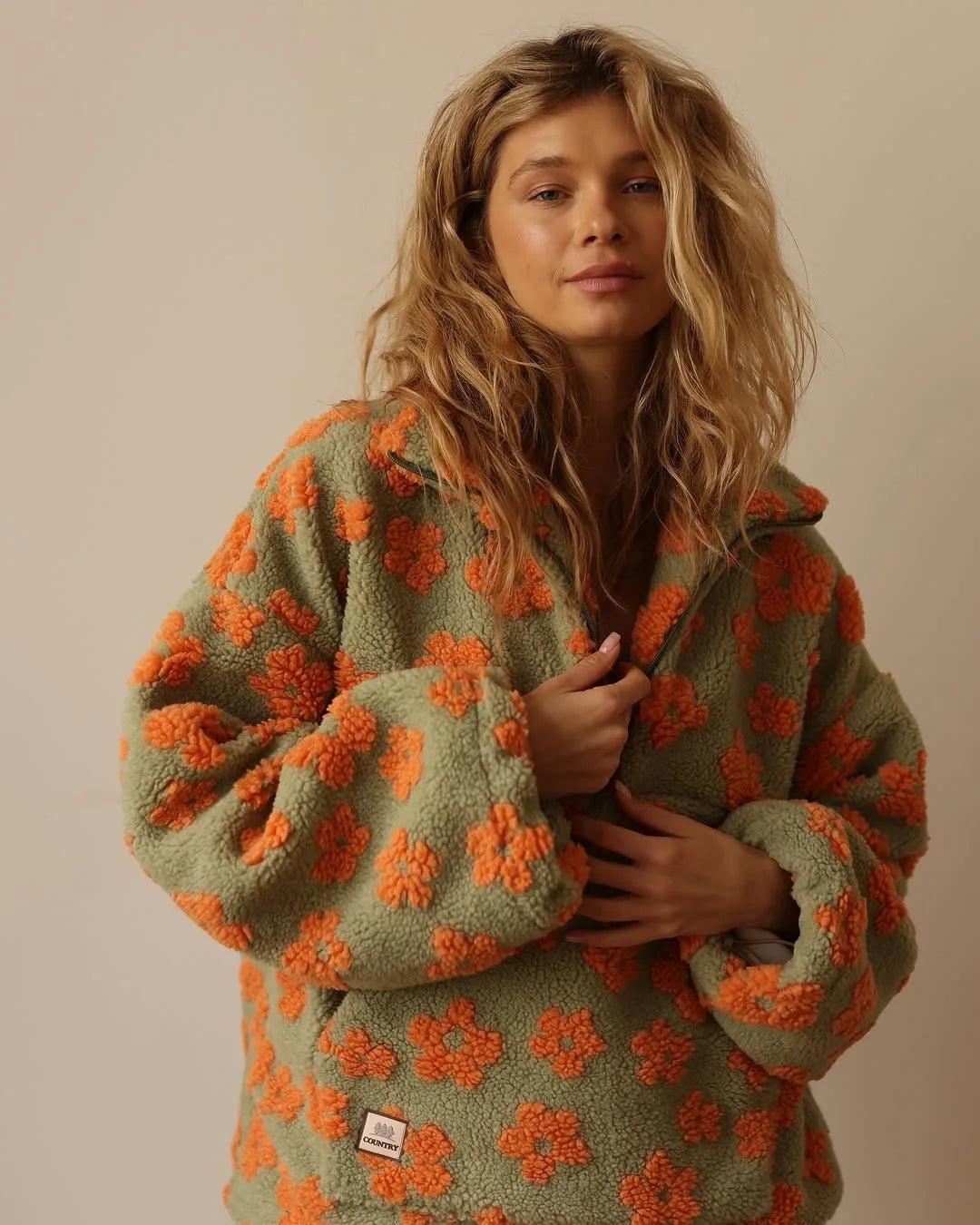 ZIP SWEATER