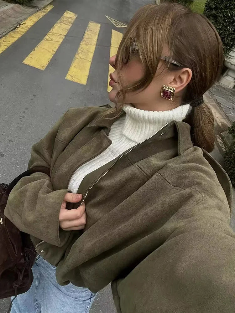BOMBER JACKET