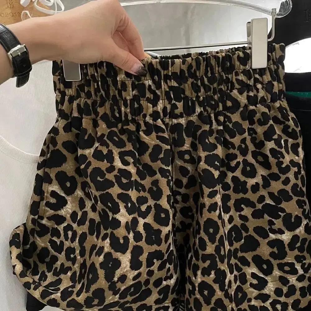 LEOW SHORT