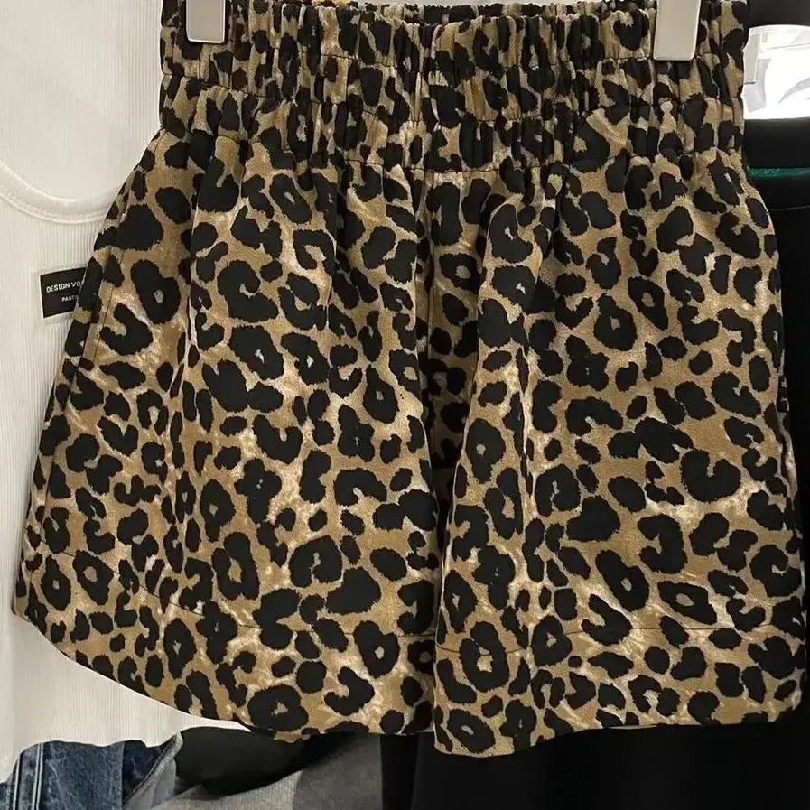 LEOW SHORT