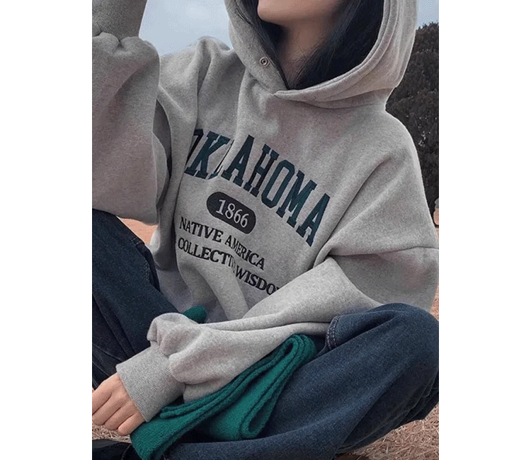 RETRO HOODIE