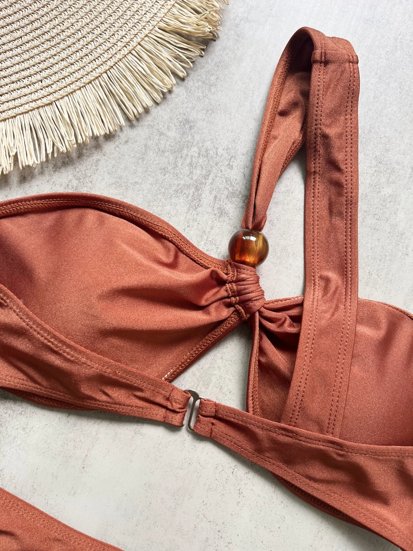 CHELA BIKINI