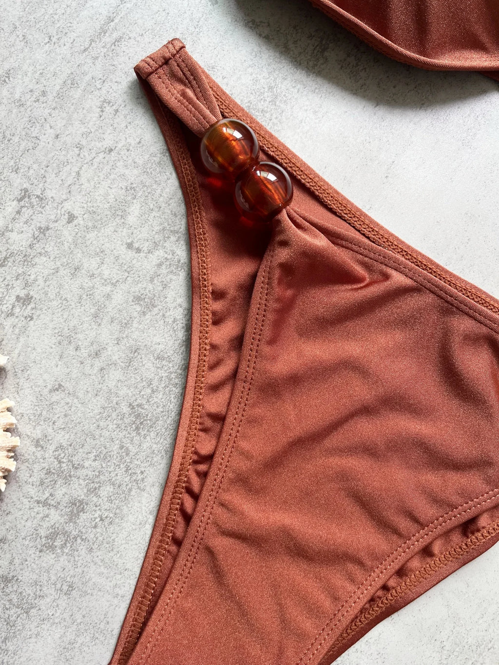 CHELA BIKINI