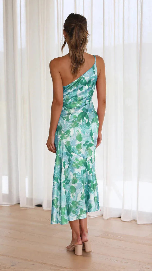 ELEGANT DRESS