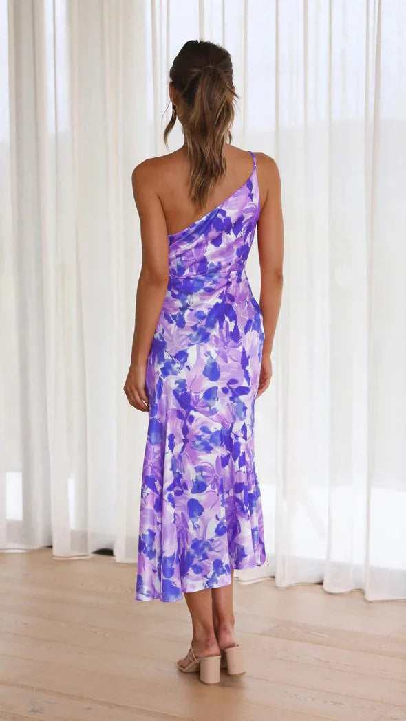 ELEGANT DRESS
